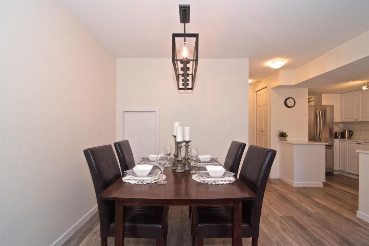 Whistler Blackcomb Vacation Rentals - Village North Chambre photo
